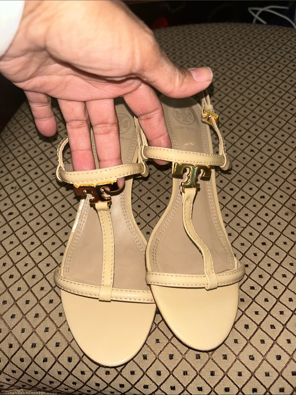 Tory Burch Cream Leather T-Strap Logo Sandals